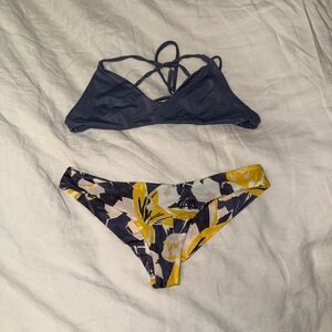 RVCA bikini set - Size x-small/small